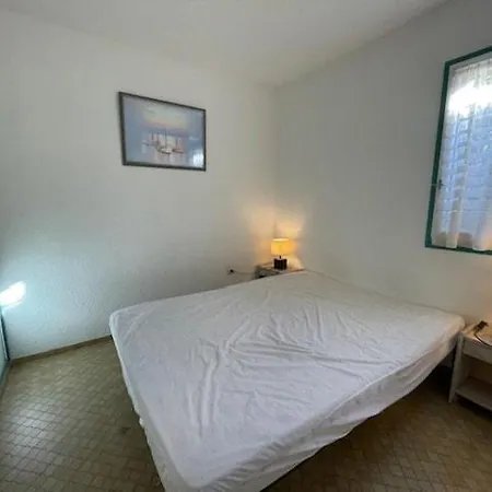 شقة 007 Cap D'agde - T3 6 Pers Quartier Pinede Proche Quartier Naturiste Avec Parking Et Piscine *